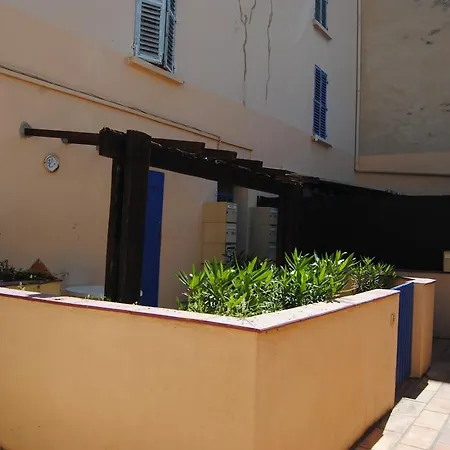 Apartman Lacordaire Saint-roch
