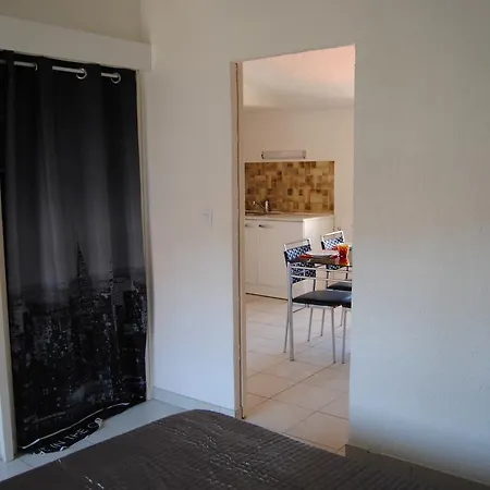 Apartman Lacordaire Saint-roch