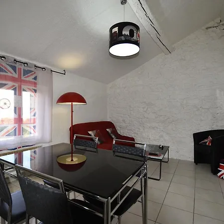 Lacordaire Saint-roch Apartment
